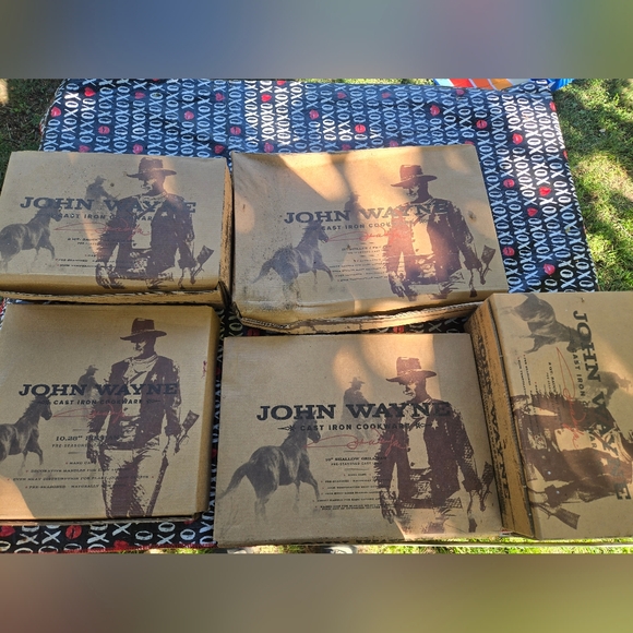 John Wayne Cast Iron Cookware Set